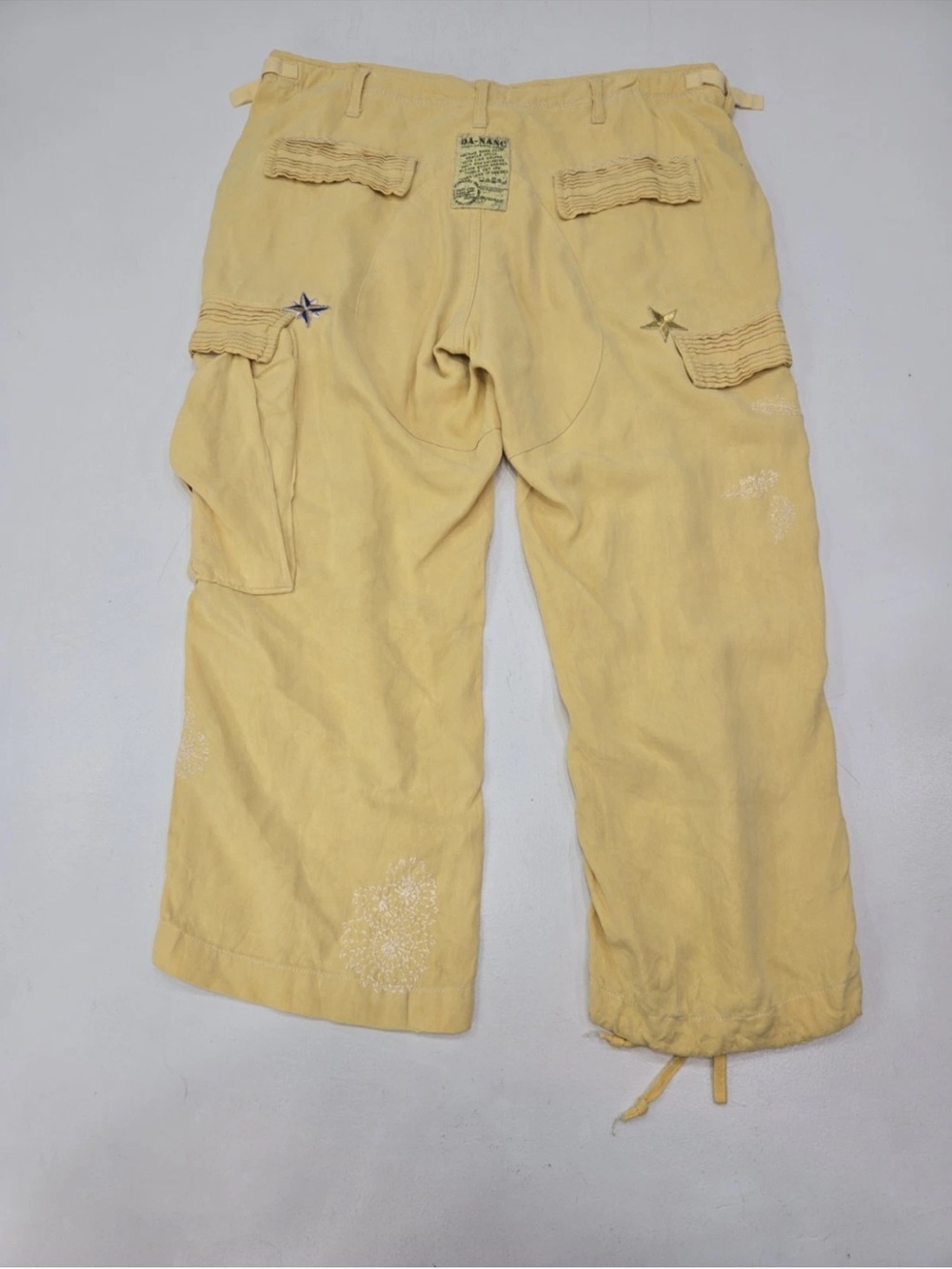 Da-Nang Yellow Embroidered Silk Capris Cargo Y2K Vintage Size L Womens READ